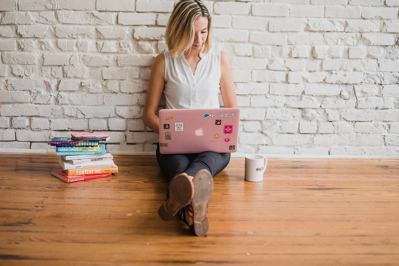 influencer, writing, girl, woman, typing, on computer, content marketing, typing on floor, written, words, handwriting, brown computer, brown laptop, brown marketing, brown writing, influencer, influencer, influencer, influencer, writing, writing, writing, writing, writing, typing, content marketing. Brand deal income: five parts bundled into one number